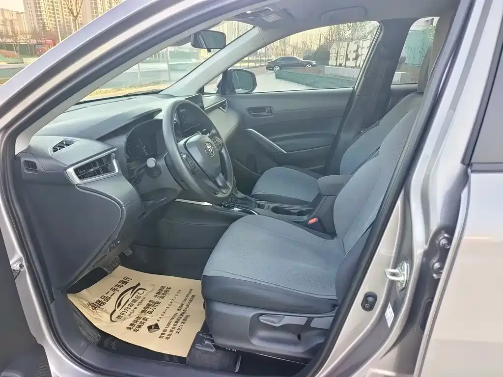 Toyota Corolla Cross 2025 из CN, фото 6