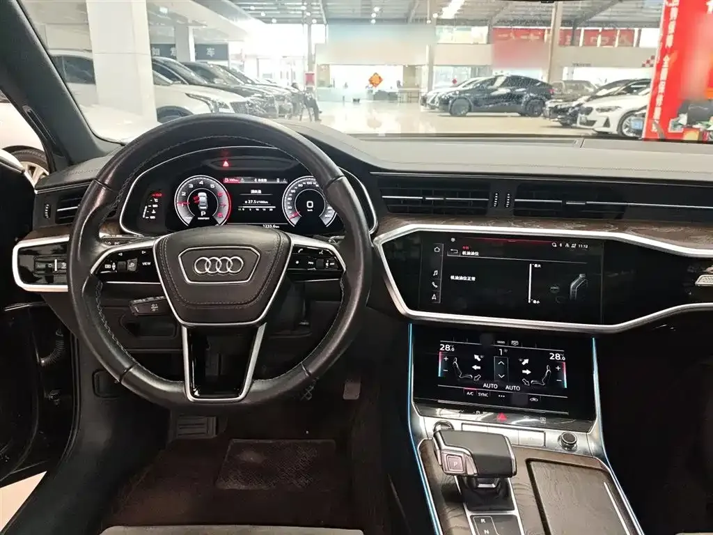 Audi A6L 2024 из CN, фото 9
