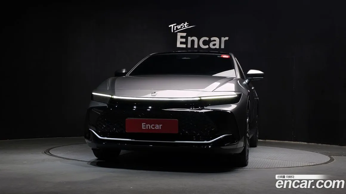 Toyota Crown 2024 из KR, фото 2