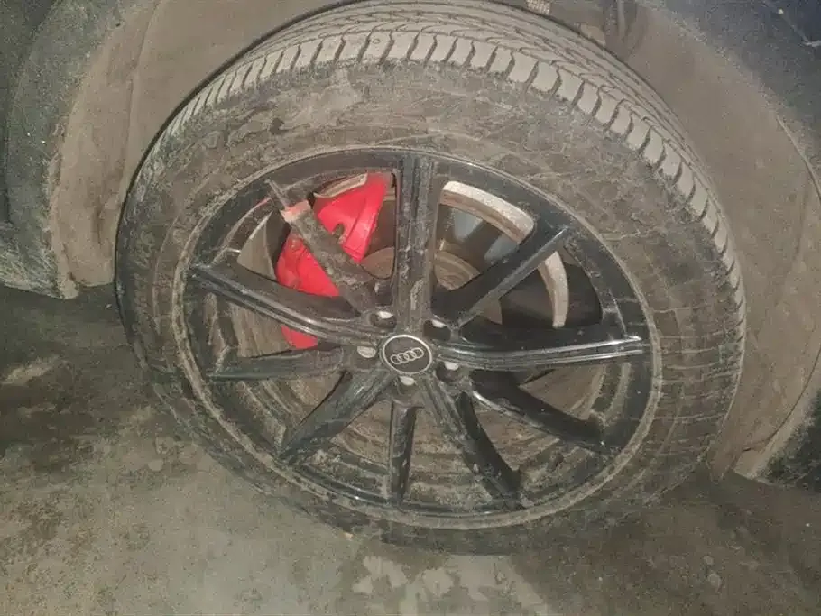 Audi Q5L 2023 из CN, фото 10