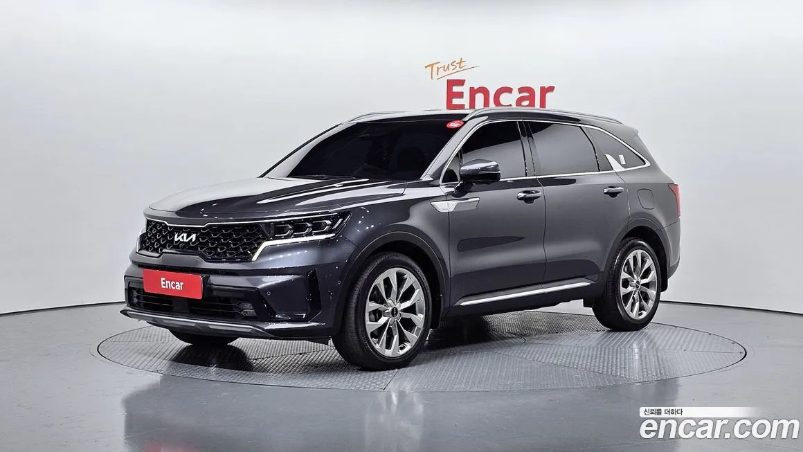 Kia Sorento — фото 1