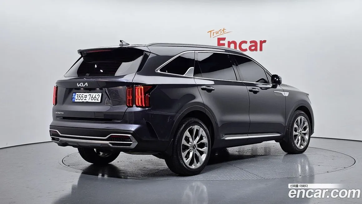 Kia Sorento — фото 10