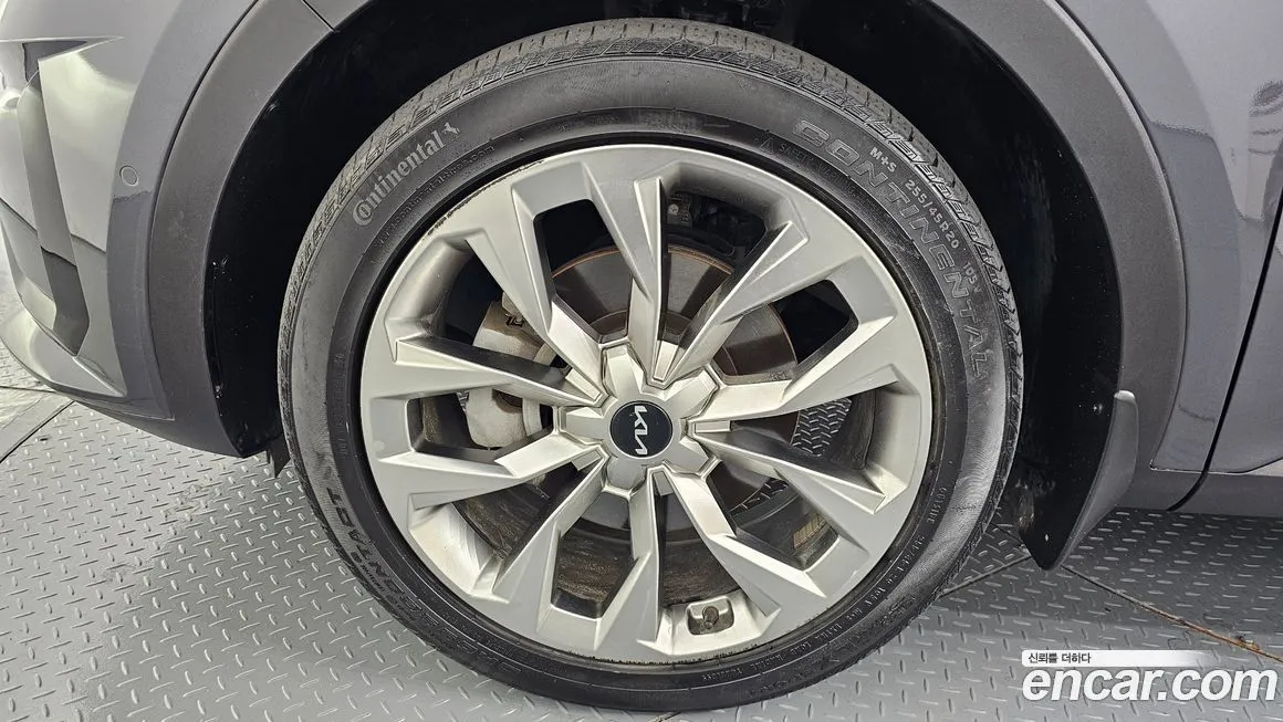 Kia Sorento — фото 8