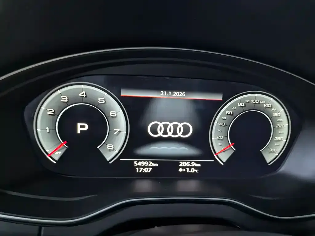 Audi Q5L 2022 из CN, фото 3