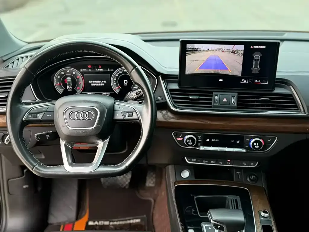 Audi Q5L 2022 из CN, фото 5