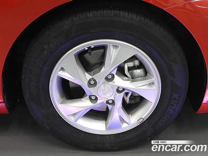 Hyundai AVANTE 2022 из KR, фото 8