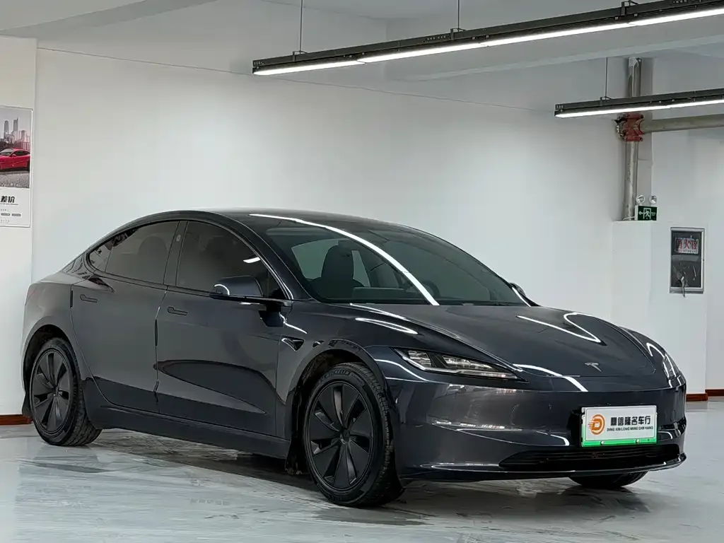 Tesla Model 3 2024 из CN, фото 3