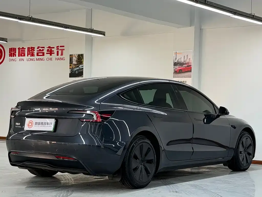 Tesla Model 3 2024 из CN, фото 10
