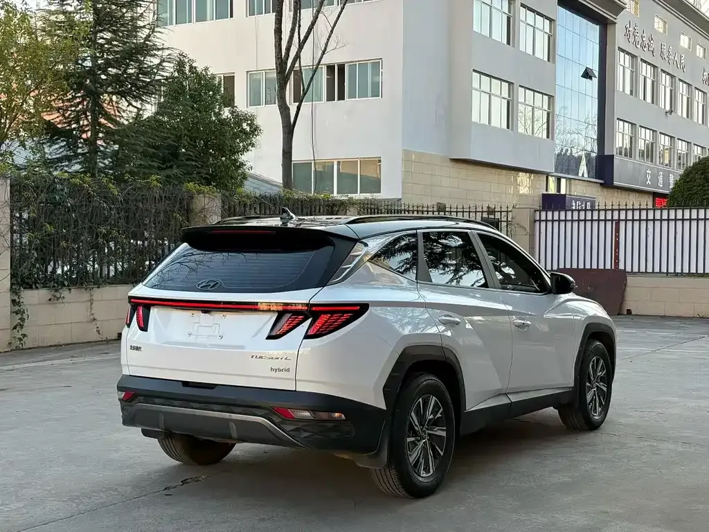 Hyundai Tucson — фото 3