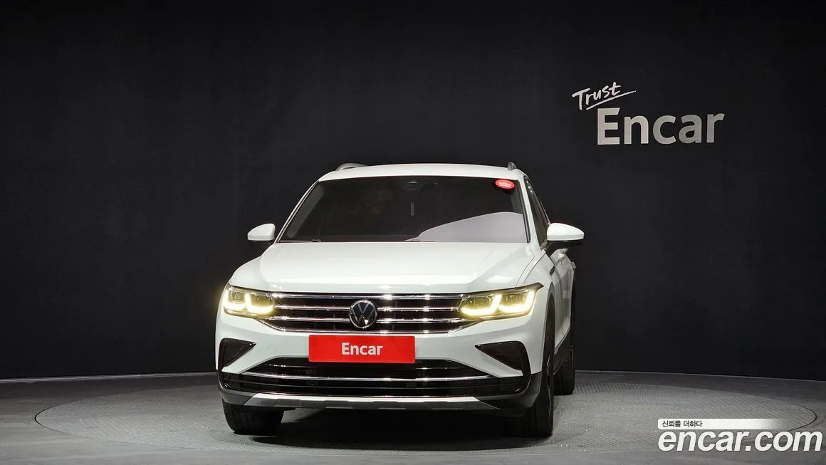 Volkswagen Tiguan — фото 4