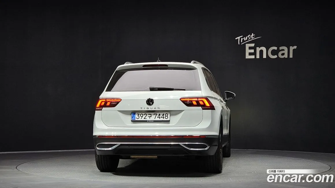 Volkswagen Tiguan — фото 3