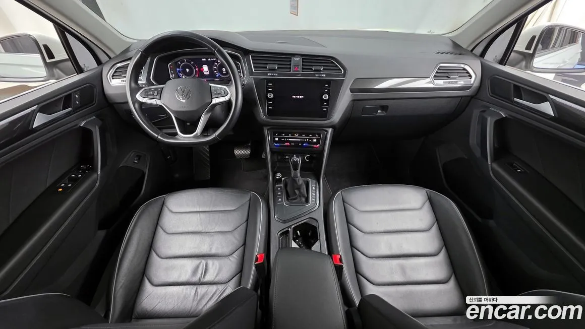 Volkswagen Tiguan — фото 5