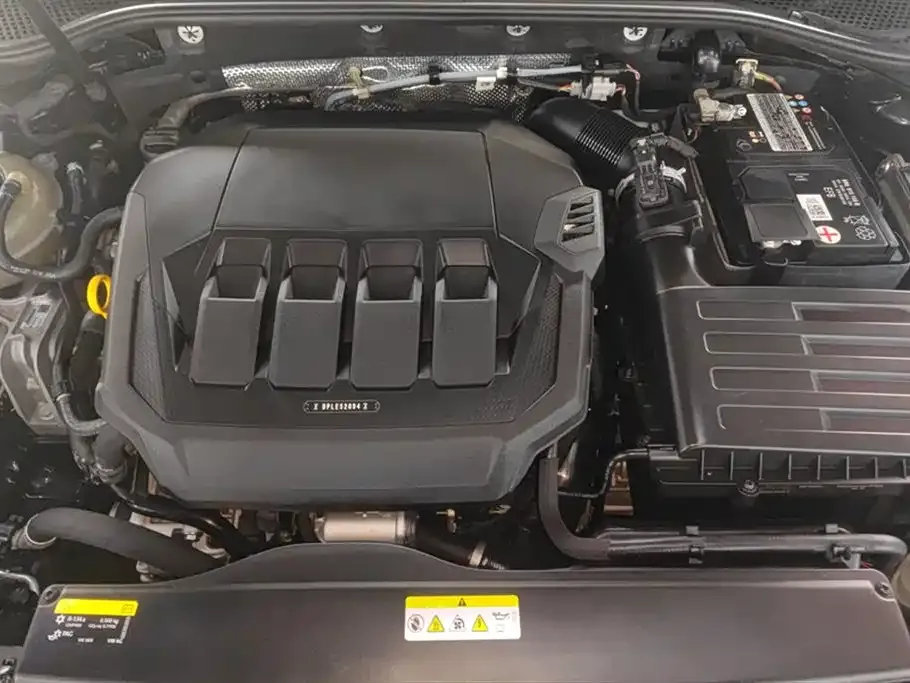 Volkswagen Magotan 2022 из CN, фото 6