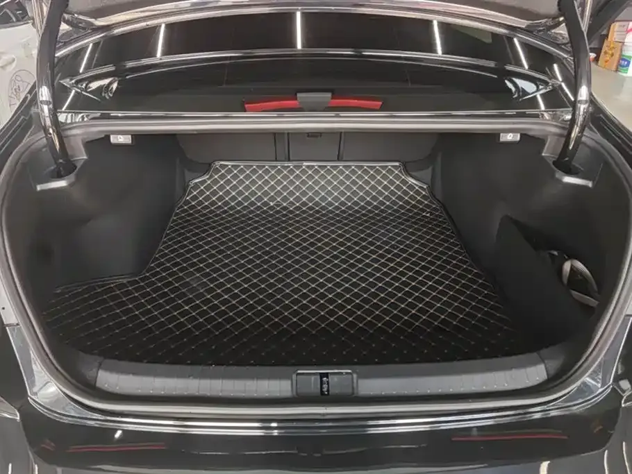 Volkswagen Magotan 2022 из CN, фото 10