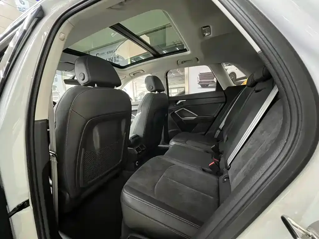 Audi Q3 2022 из CN, фото 6
