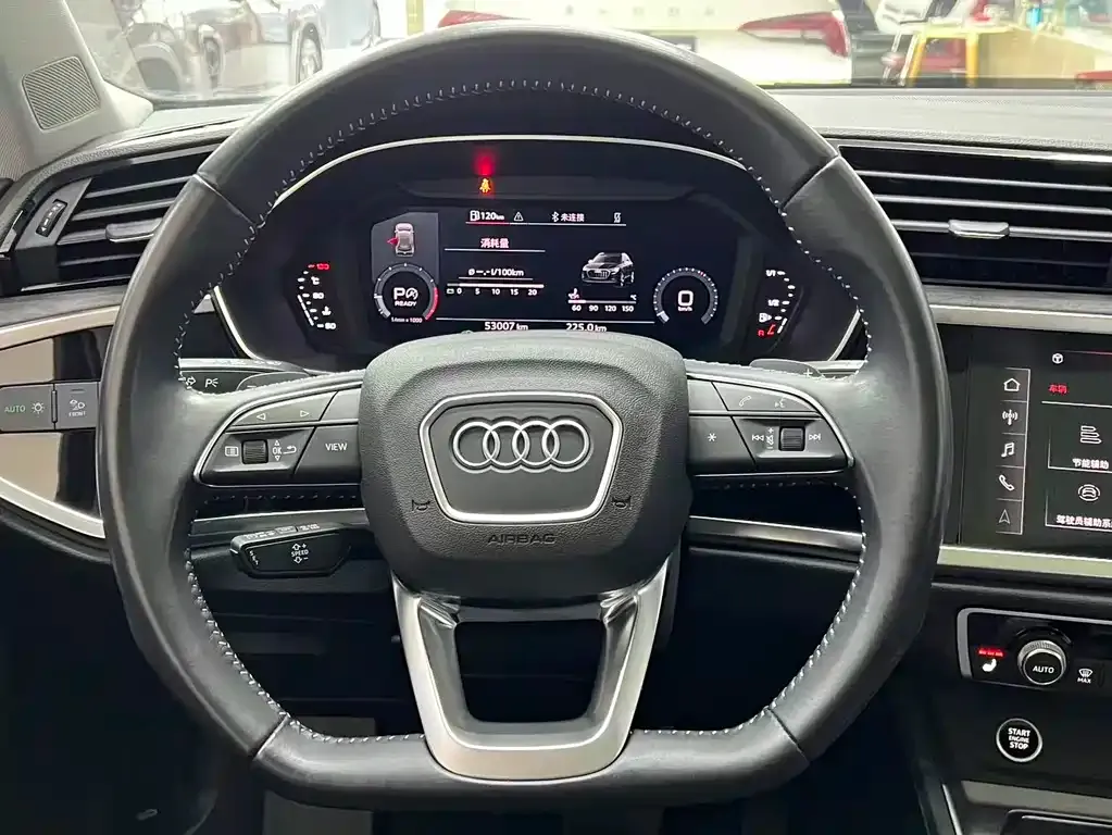 Audi Q3 2022 из CN, фото 7
