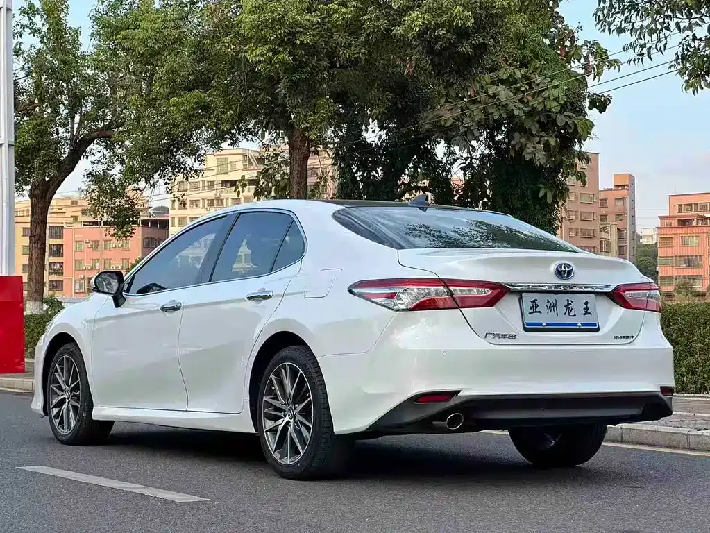 Toyota Camry 2022 из CN, фото 4