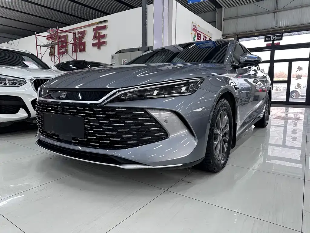 BYD Qin L — фото 1