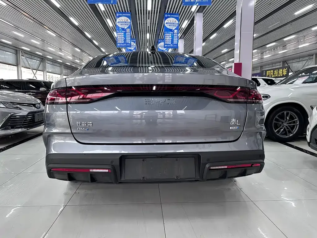 BYD Qin L — фото 6