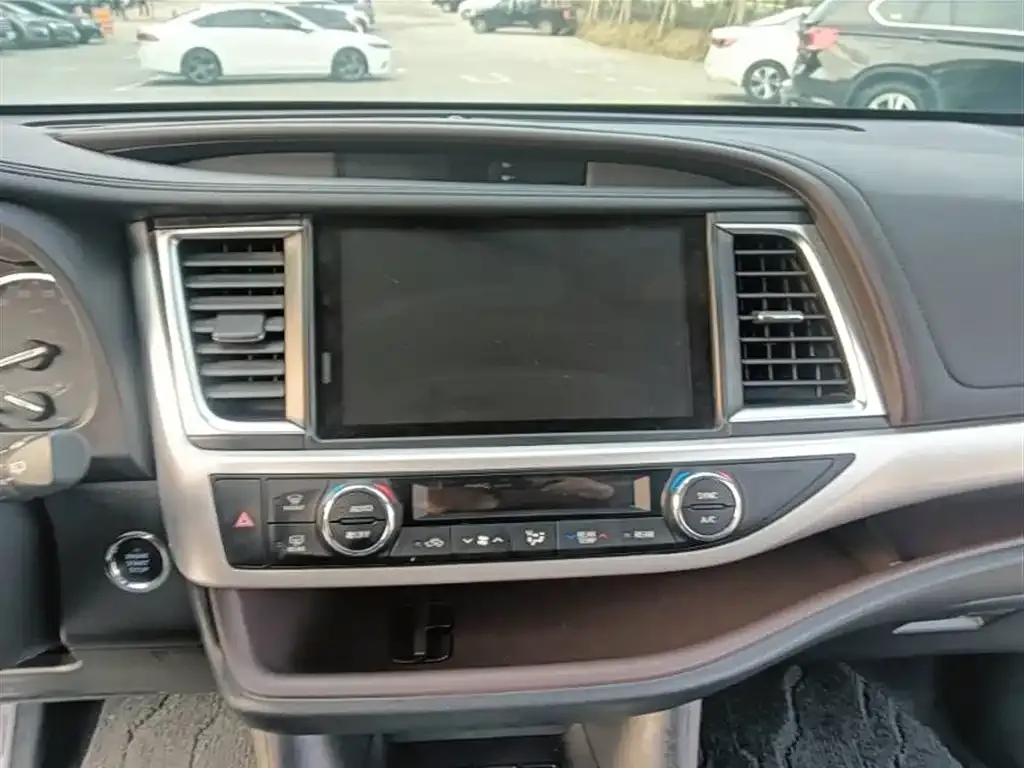Toyota Highlander 2021 из CN, фото 3