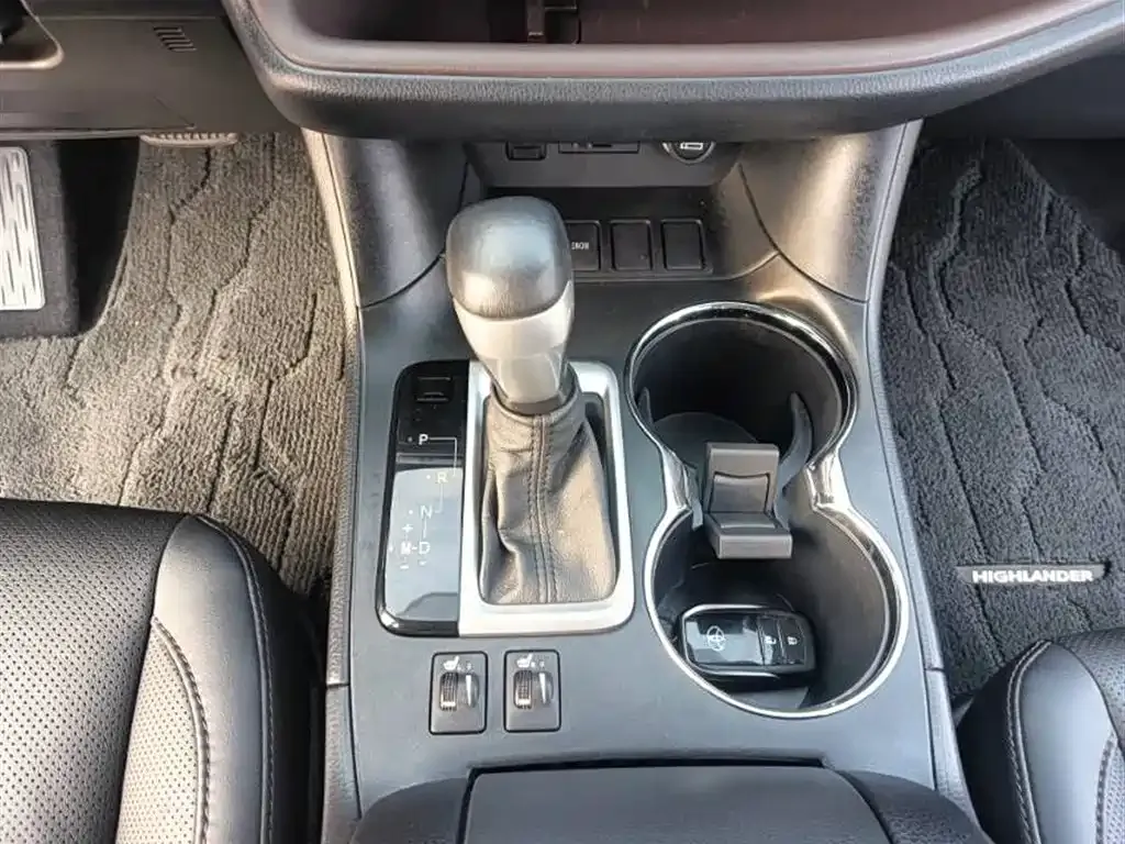 Toyota Highlander 2021 из CN, фото 10