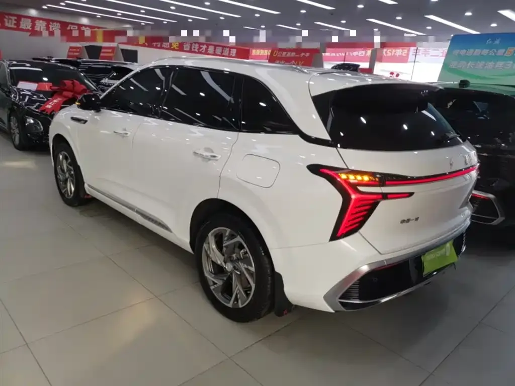 Hongqi HS3 PHEV 2025 из CN, фото 4