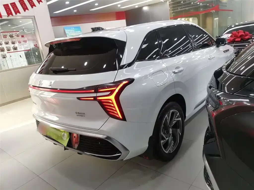 Hongqi HS3 PHEV 2025 из CN, фото 6
