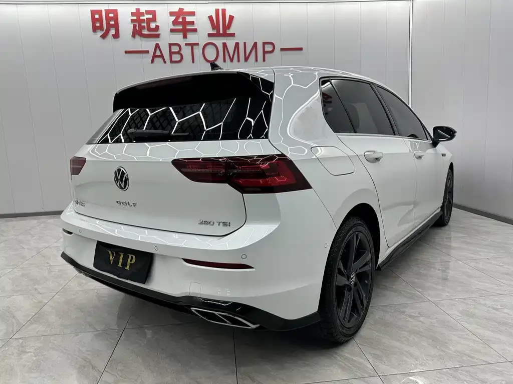 Volkswagen Golf 2023 из CN, фото 9