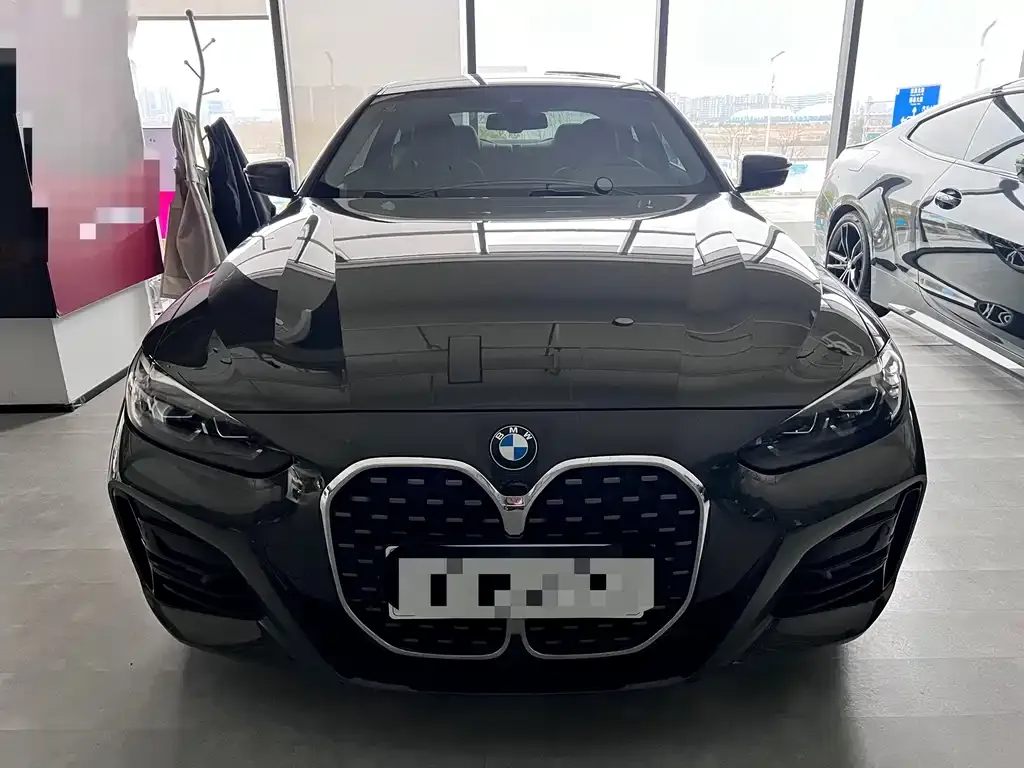 BMW 4 Series 2022 из CN, фото 2