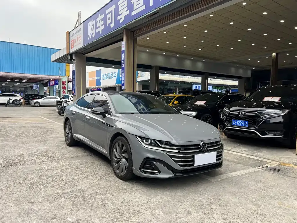 Volkswagen CC 2024 из CN, фото 3
