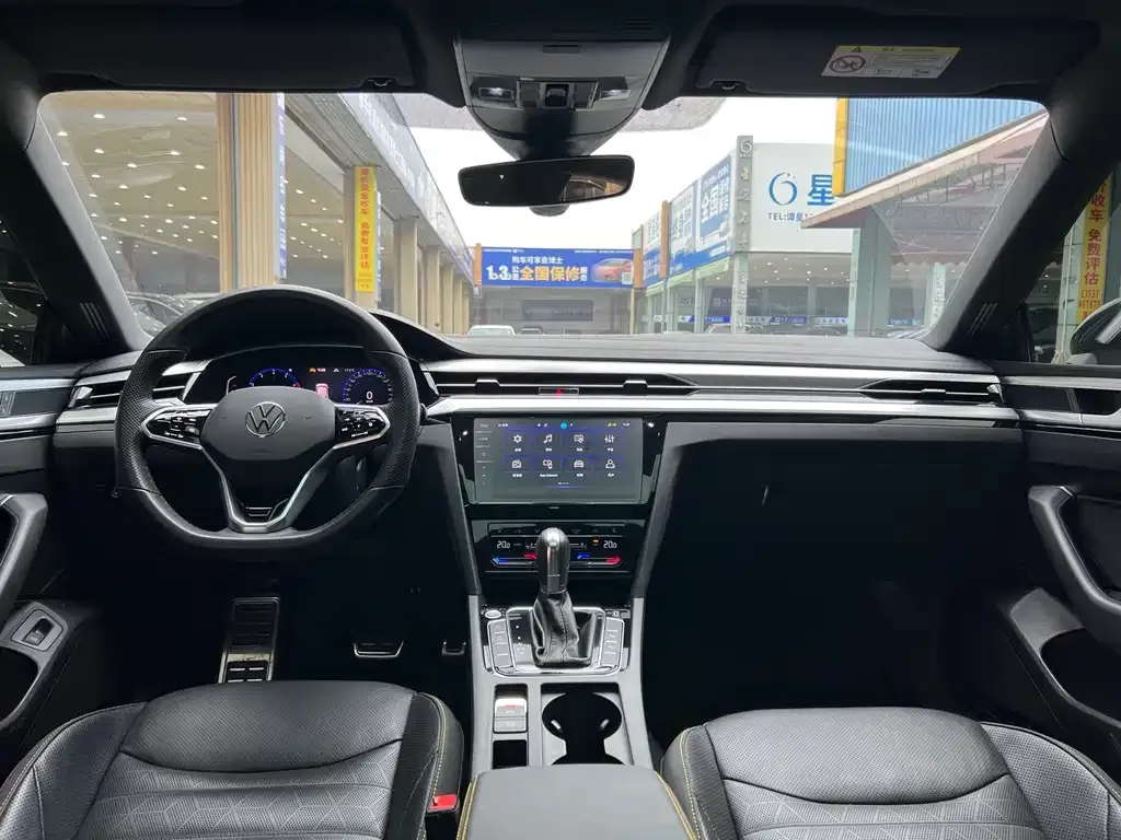 Volkswagen CC 2024 из CN, фото 10