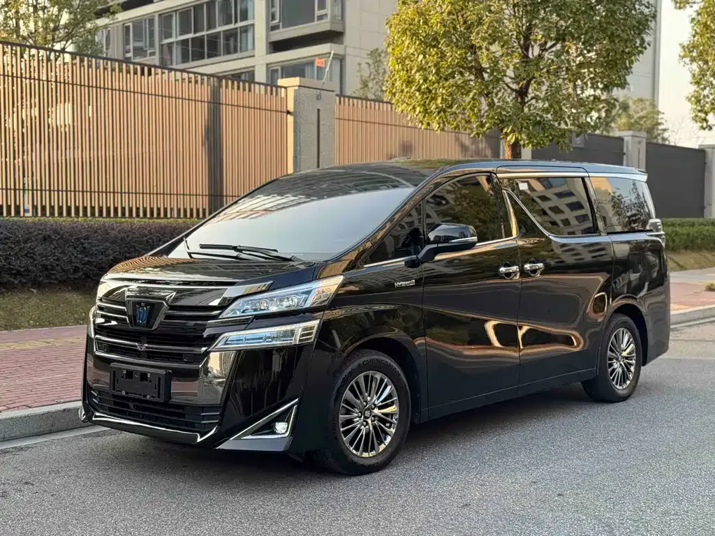 Toyota Vellfire 2021 из CN, фото 1