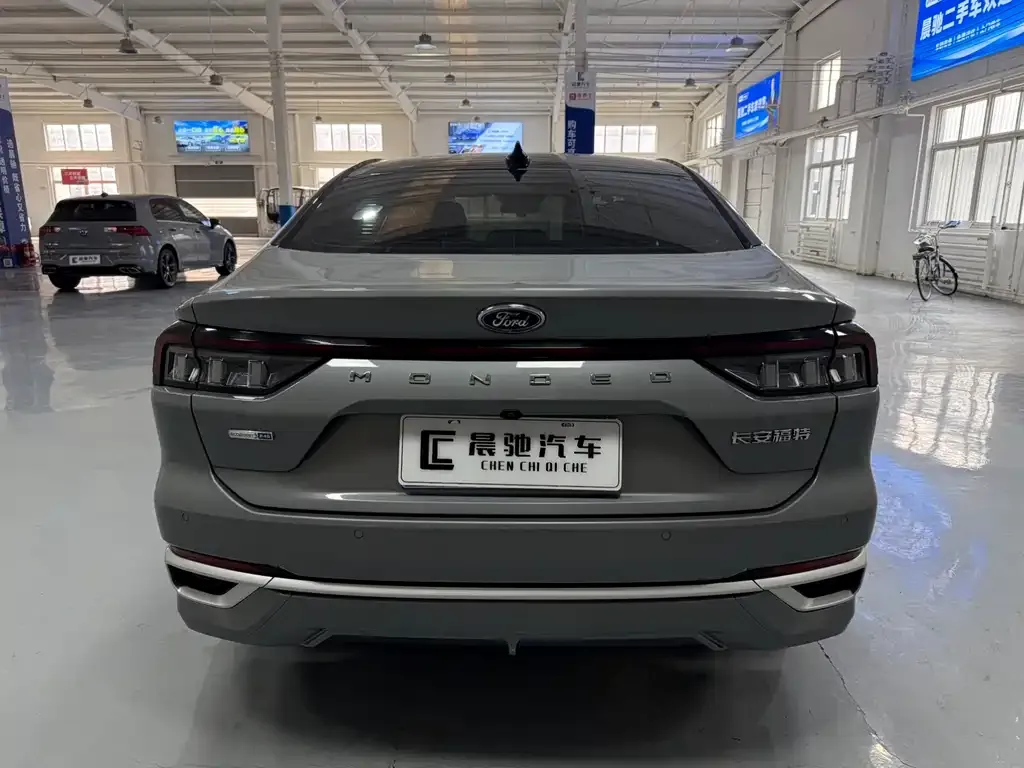Ford Mondeo 2023 из CN, фото 9