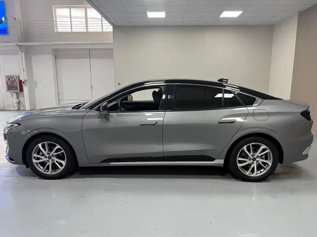 Ford Mondeo 2023 из CN, фото 5