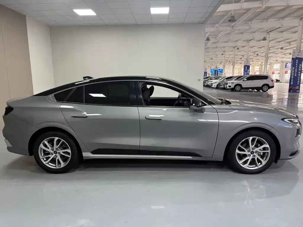 Ford Mondeo 2023 из CN, фото 8