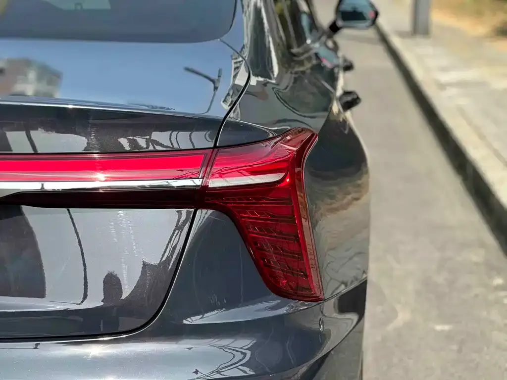 Hongqi H5 2024 из CN, фото 9