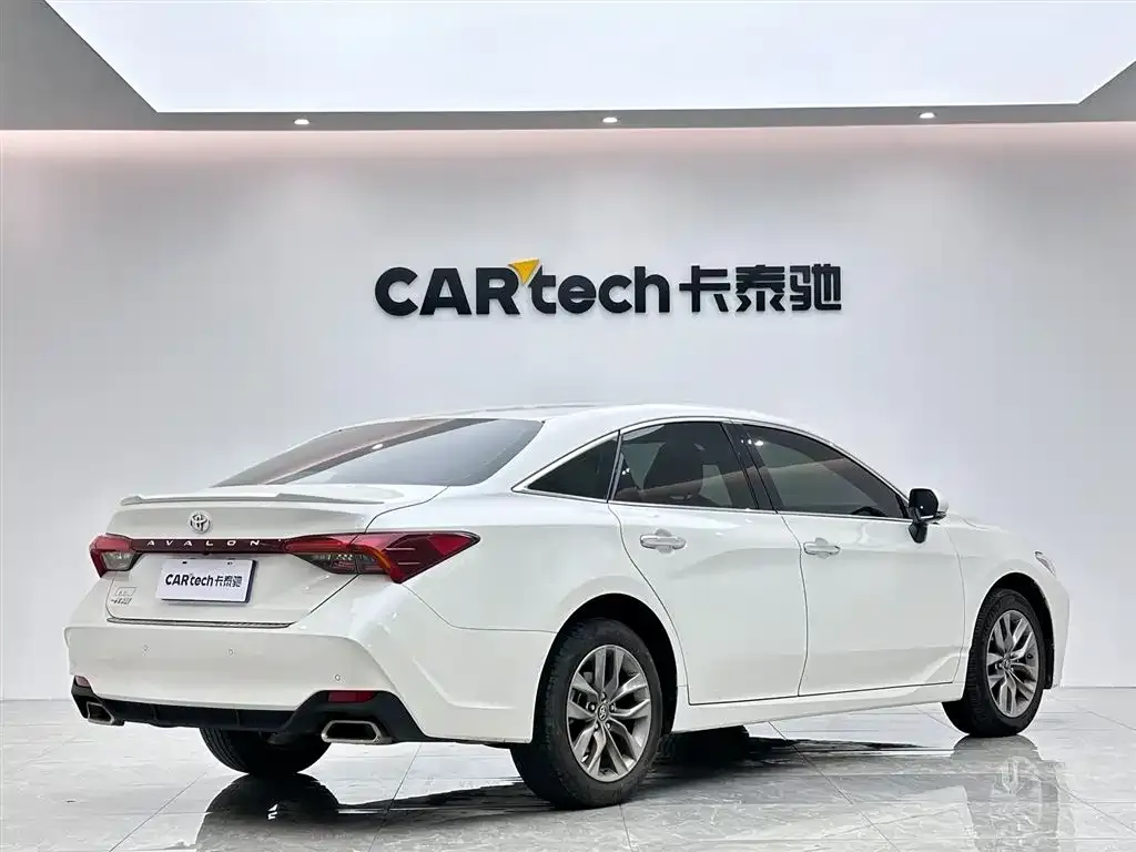 Toyota Avalon 2021 из CN, фото 3