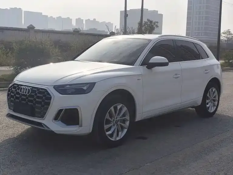 Audi Q5L 2023 из CN, фото 1