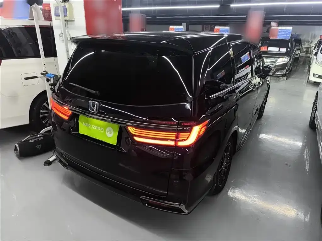 Honda Odyssey 2023 из CN, фото 7