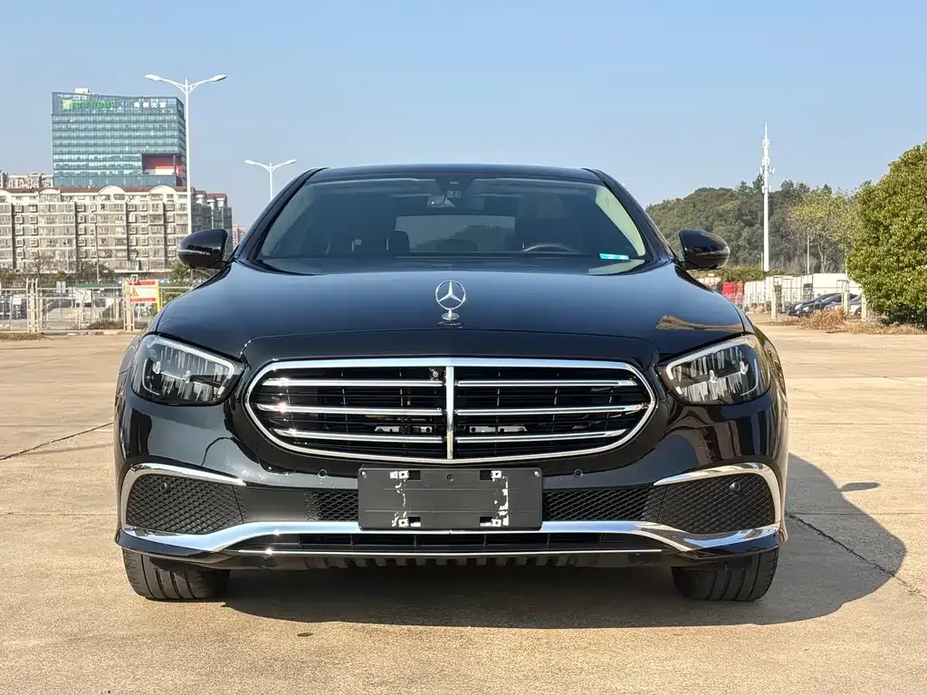 Mercedes-Benz E-Class 2023 из CN, фото 6