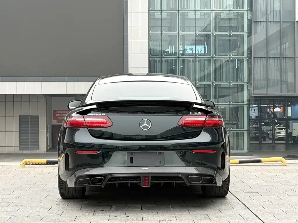 Mercedes-Benz E-Class (Import) — фото 6