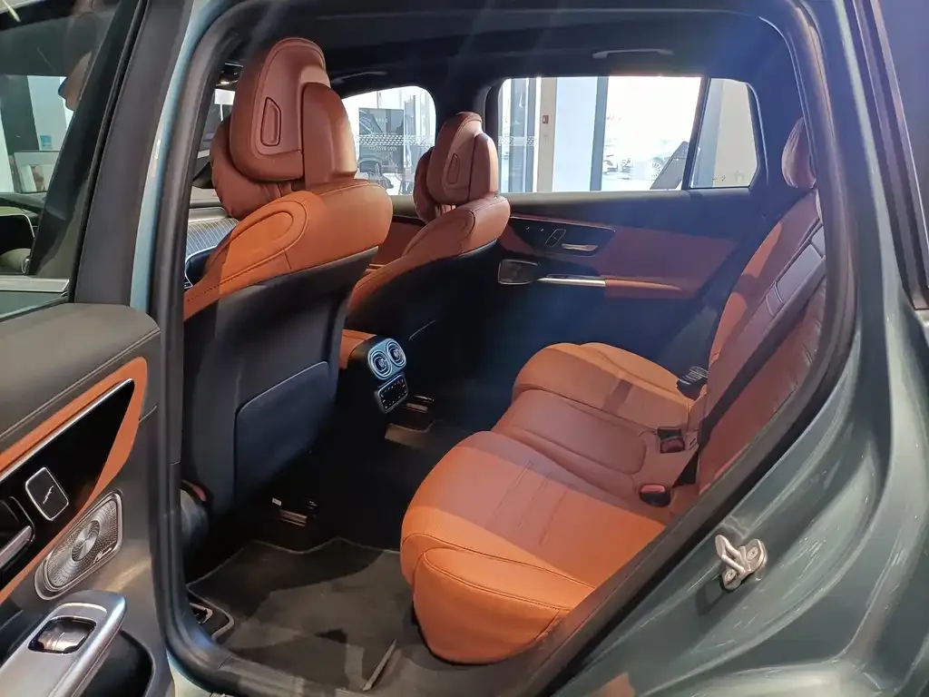 Mercedes-Benz GLC 2024 из CN, фото 4