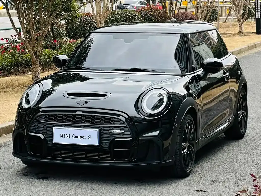 MINI Cooper (3-door) 2022 из CN, фото 1
