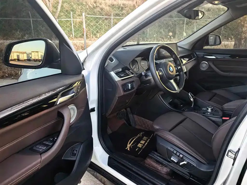 BMW X1 2022 из CN, фото 3