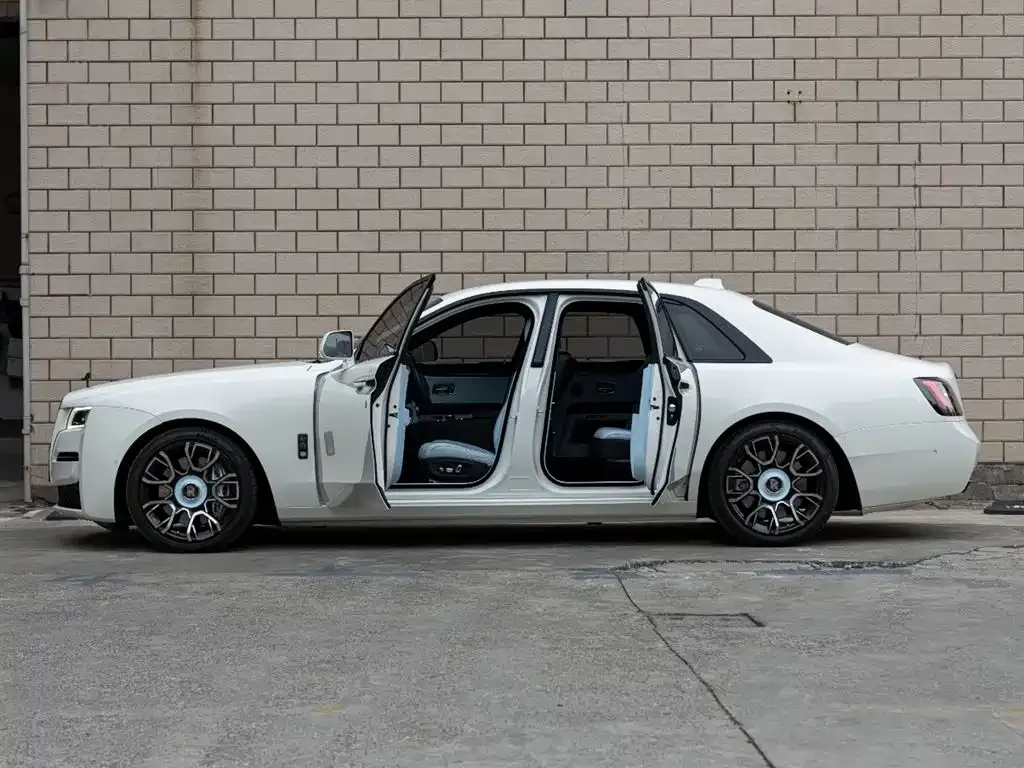 Rolls-Royce Ghost 2023 из CN, фото 9