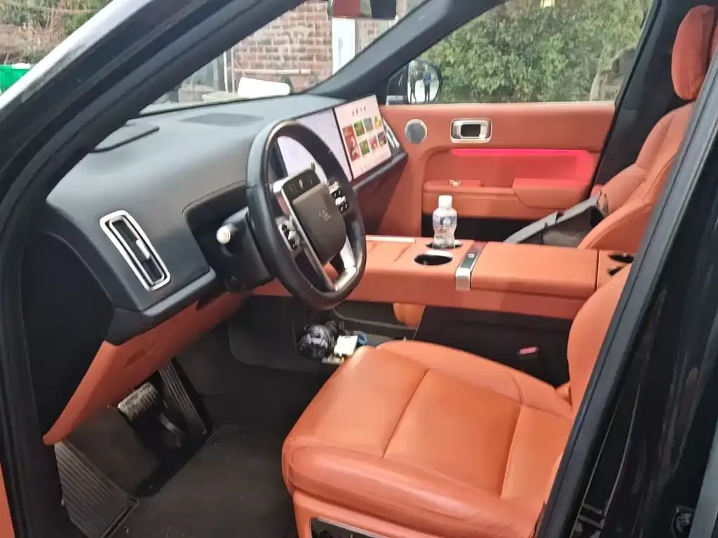 Li Auto L8 2024 из CN, фото 6