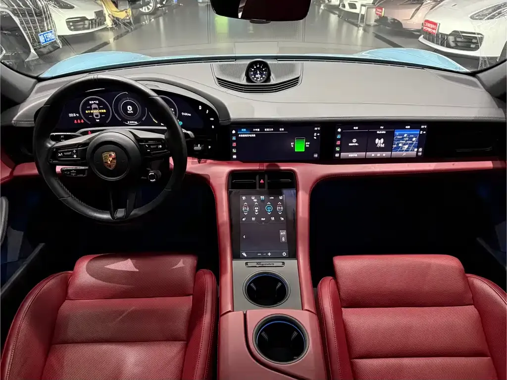 Porsche Taycan 2024 из CN, фото 10
