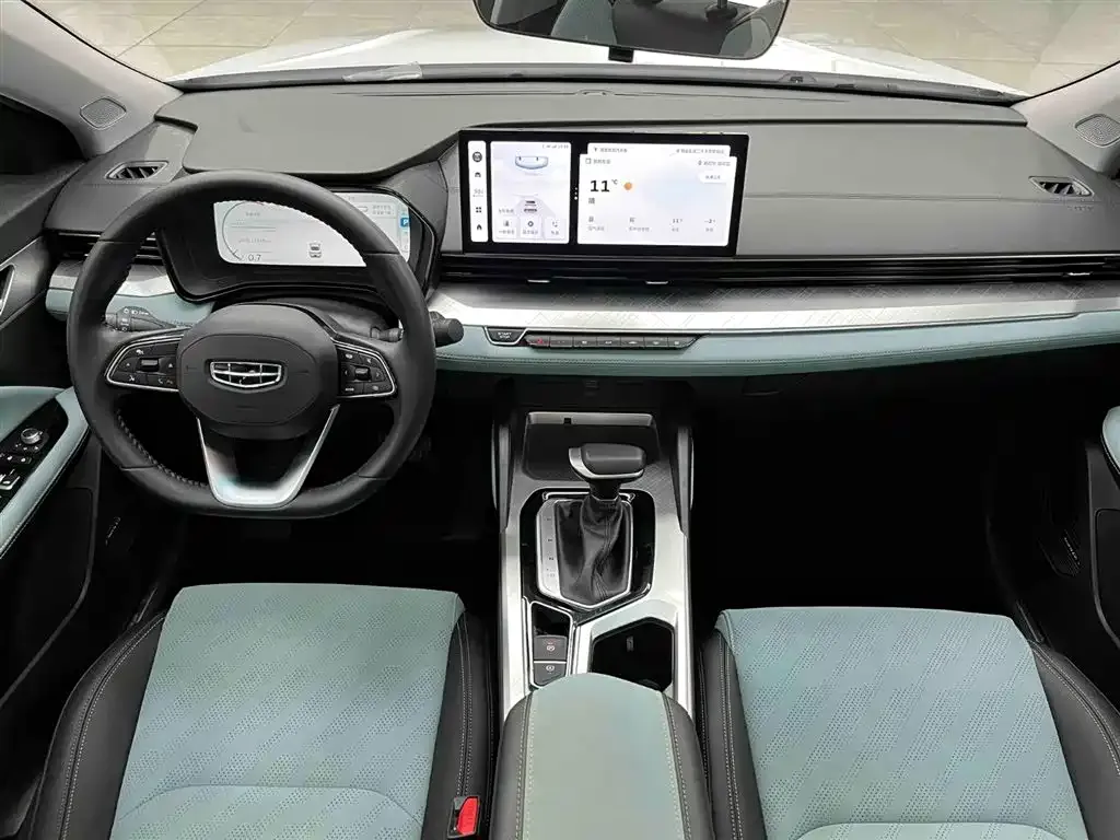 Geely Emgrand L 2022 из CN, фото 2