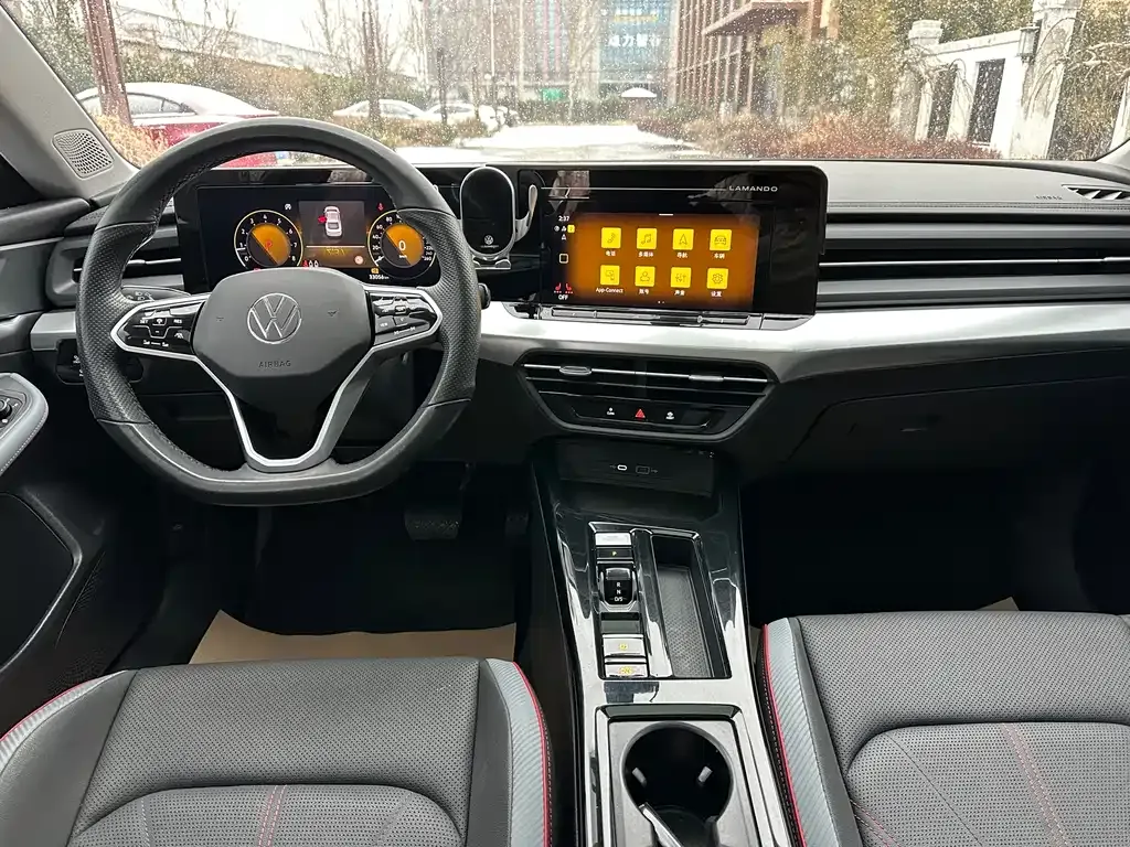 Volkswagen Lamando 2023 из CN, фото 3