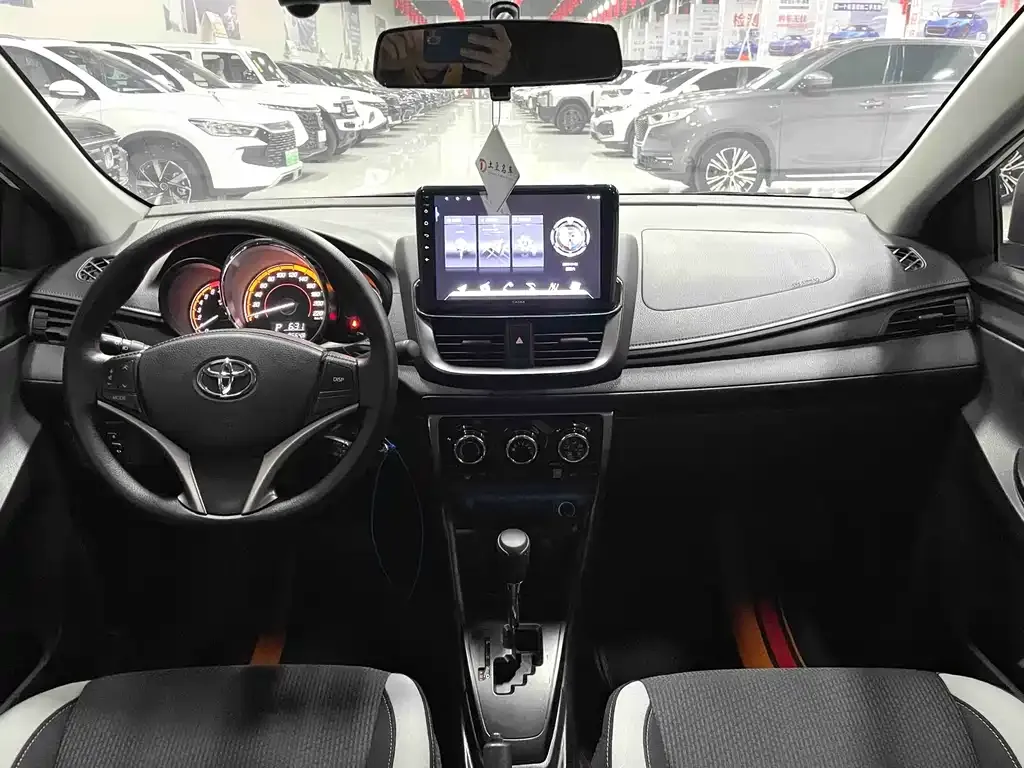 Toyota Yaris L 2022 из CN, фото 5